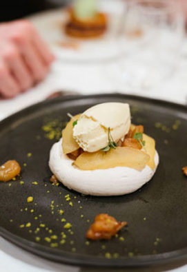 idas-restaurant-dessert-271×395